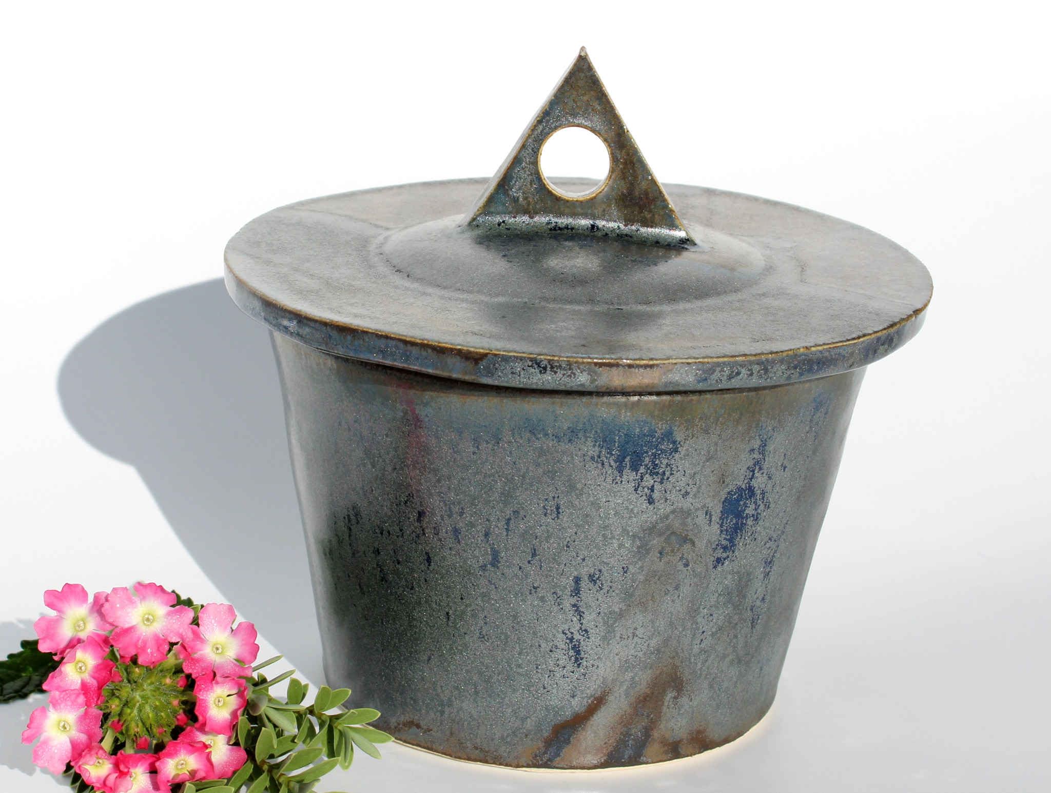 KERZENFRESSER Indoor handgefertigte Keramik mit Deckel, silber-blau