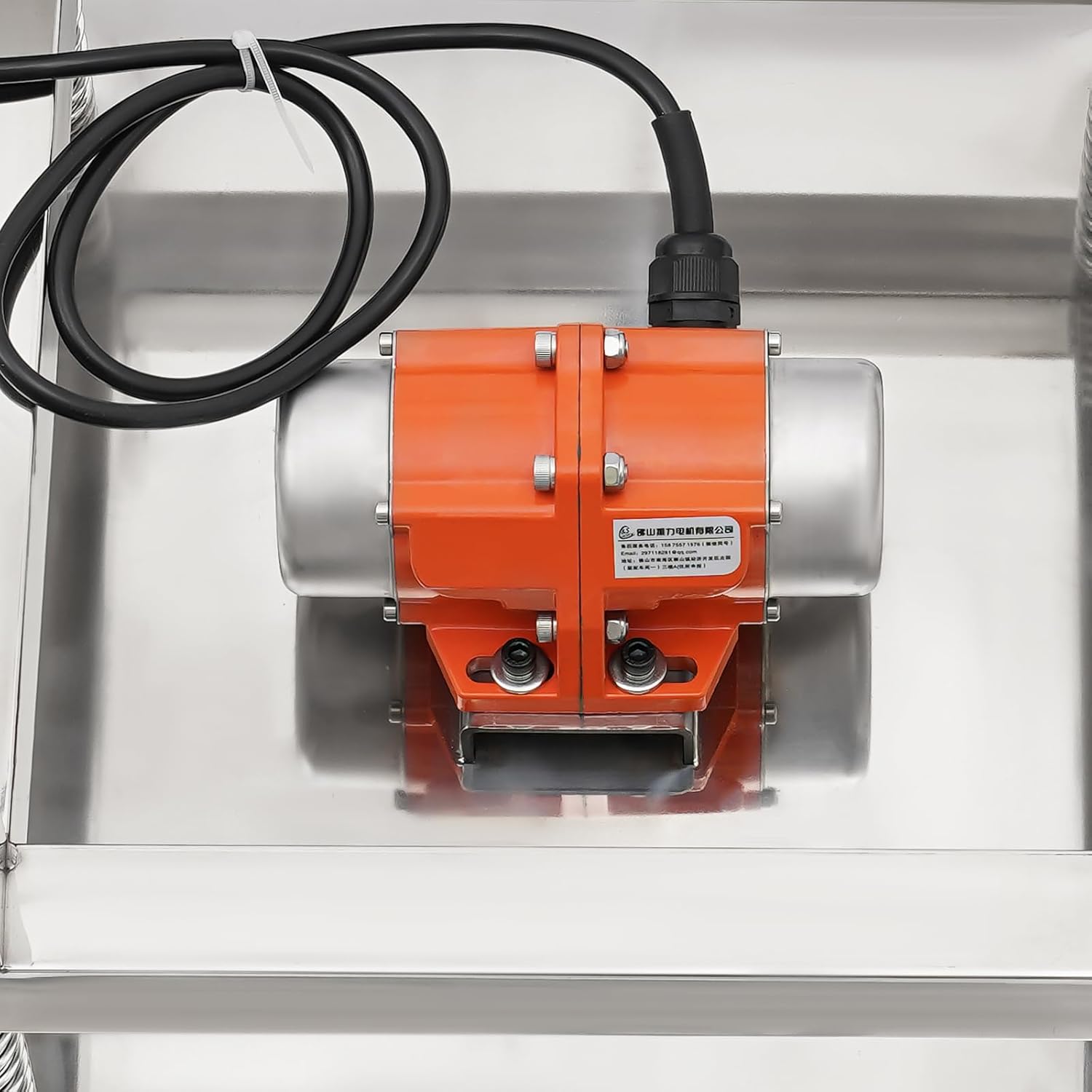 Corded Stainless Steel Concrete Vibrating Table, 19.7*19.7" All-copper Wire Motor Vibration Table Vibrating Test Bench Compactor Platform for Mold Vibration Molding, Increasing the Firmness(50*50cm)
