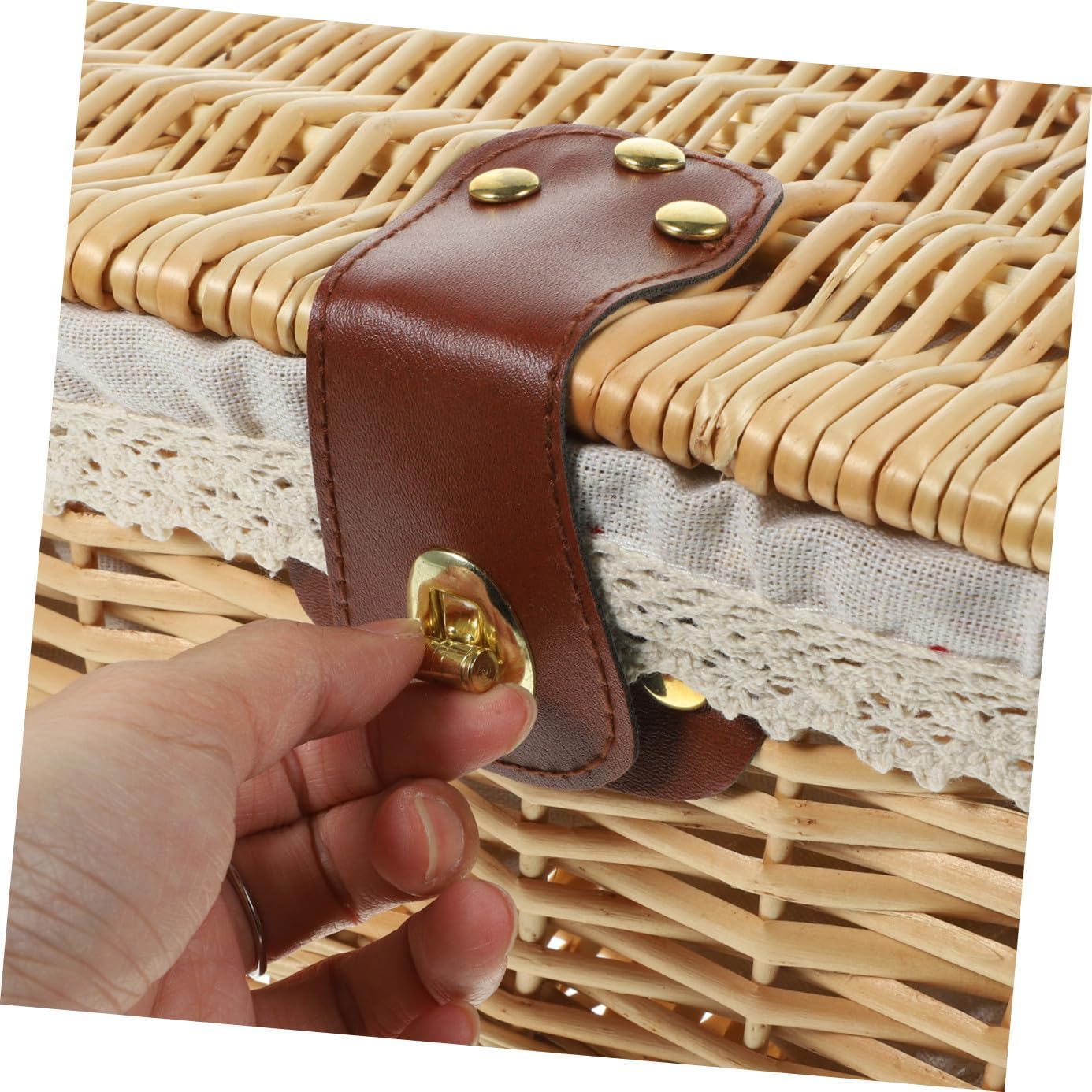 Happyyami Hand Woven Rattan Storage Basket for Home Craft Organizers and Storage Woven Basket Lid Desktop Organizing Front Door