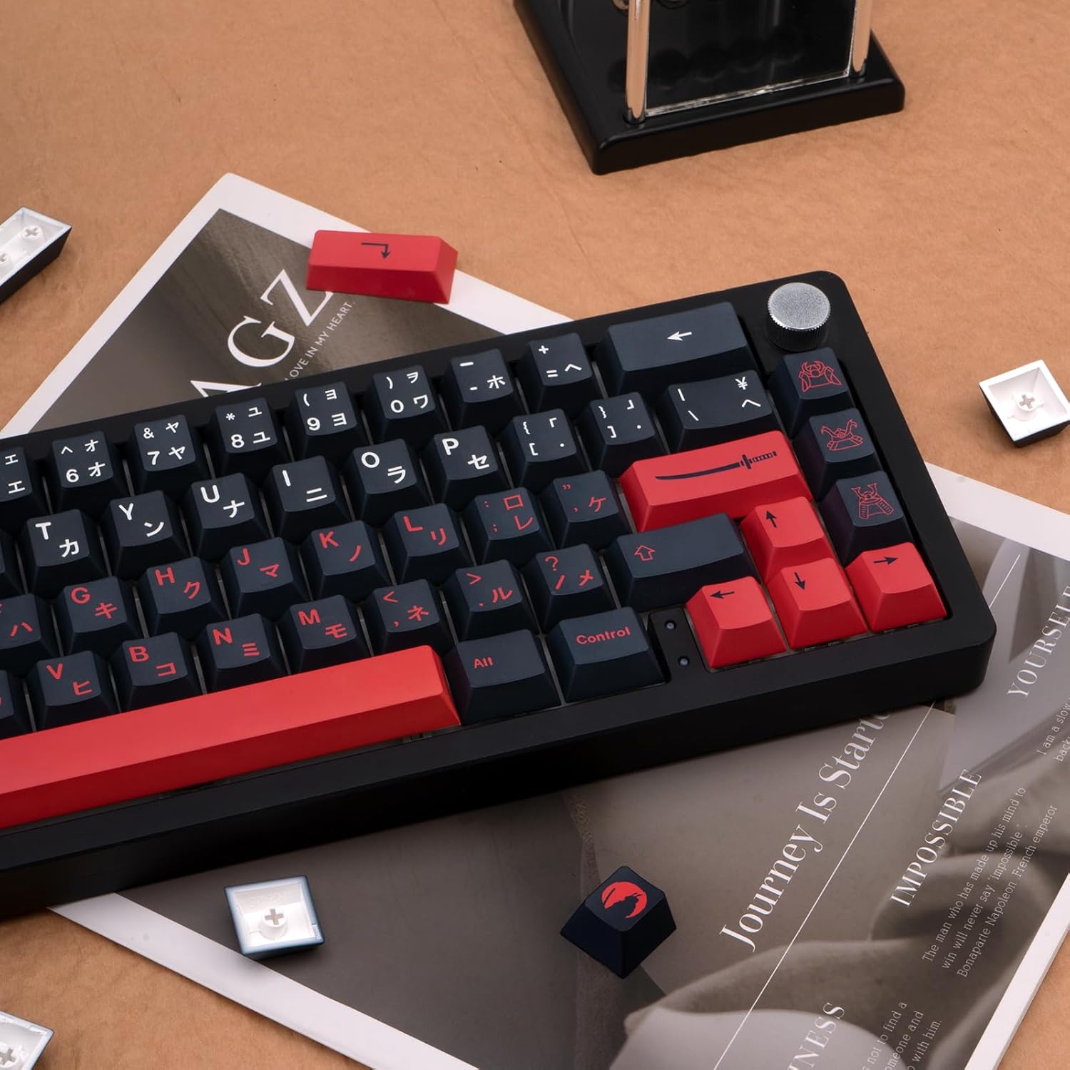 129 Keys Red Black Japanese Keycaps, Dye Sublimation PBT Customized KeyCaps, Cherry Profile Keycaps Set for Cherry MX Switches Mechanical Keyboards 61/64/68/84/87/104