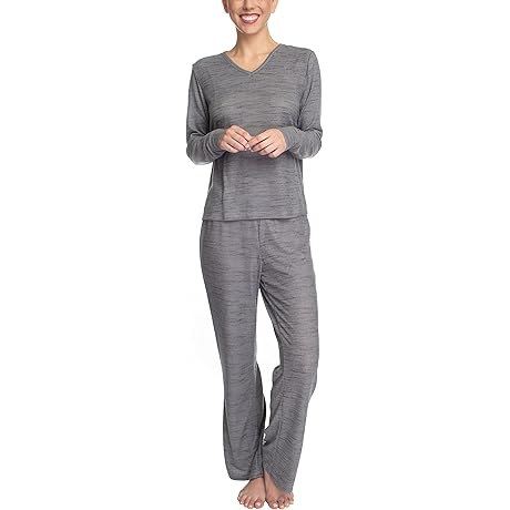 Women's Max and Relax Kiss Blanket Butter Knit Sleep Wear Set