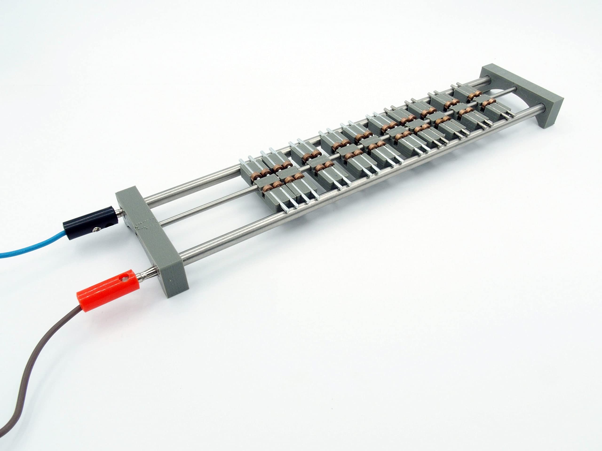 Banc d'essai pour locomotives Miniature Train Electrique Vapeur échelle N-Hoe 1:160 Banc de Test M2R (18 Chariots)