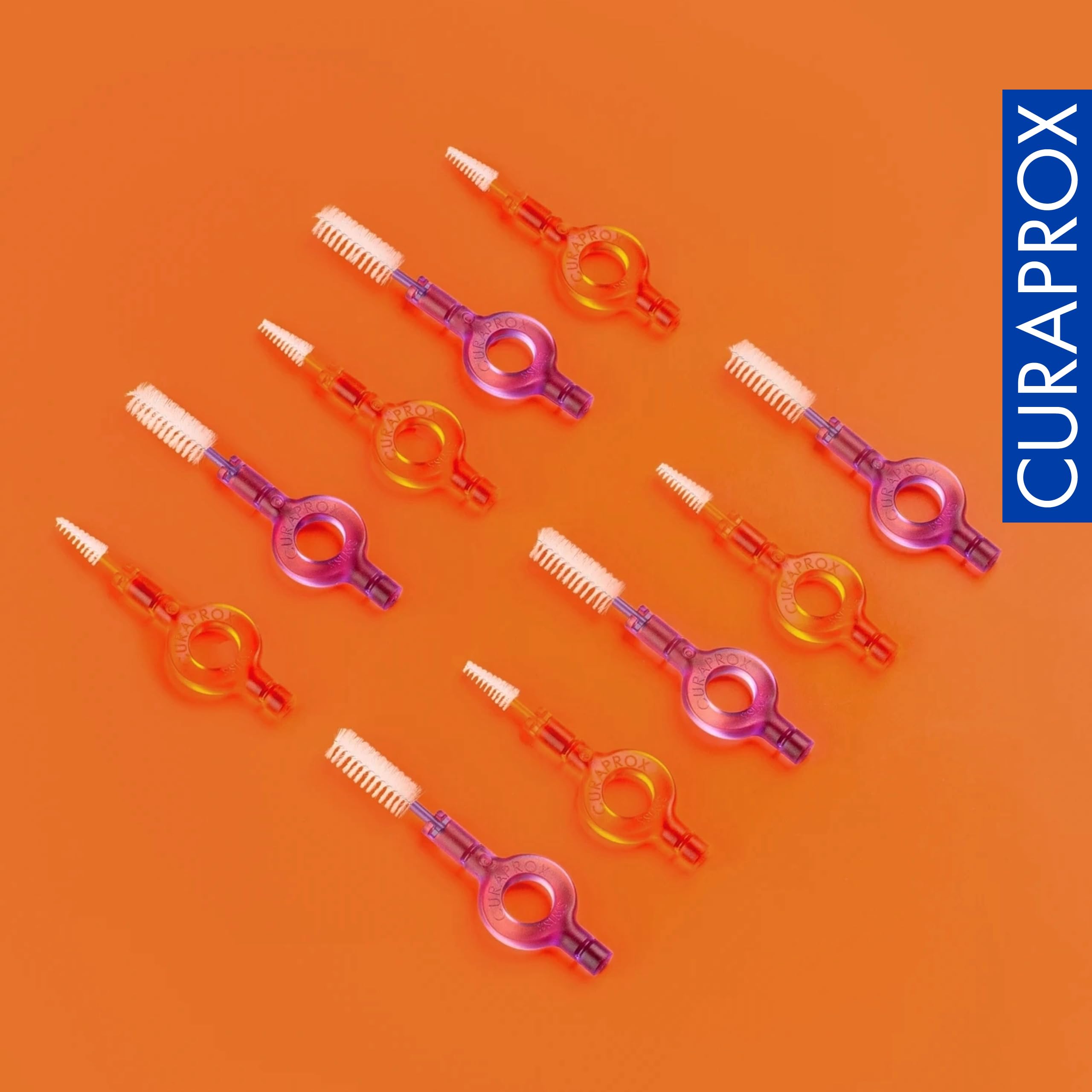 Curaprox Spazzolino interdentale Refill Ortho-Size 14 per bretelle & Ortodontico Cura/Ultra-Fine filamenti per la pulizia delicata/Arancione / 4-Pack/Progettato in Svizzera