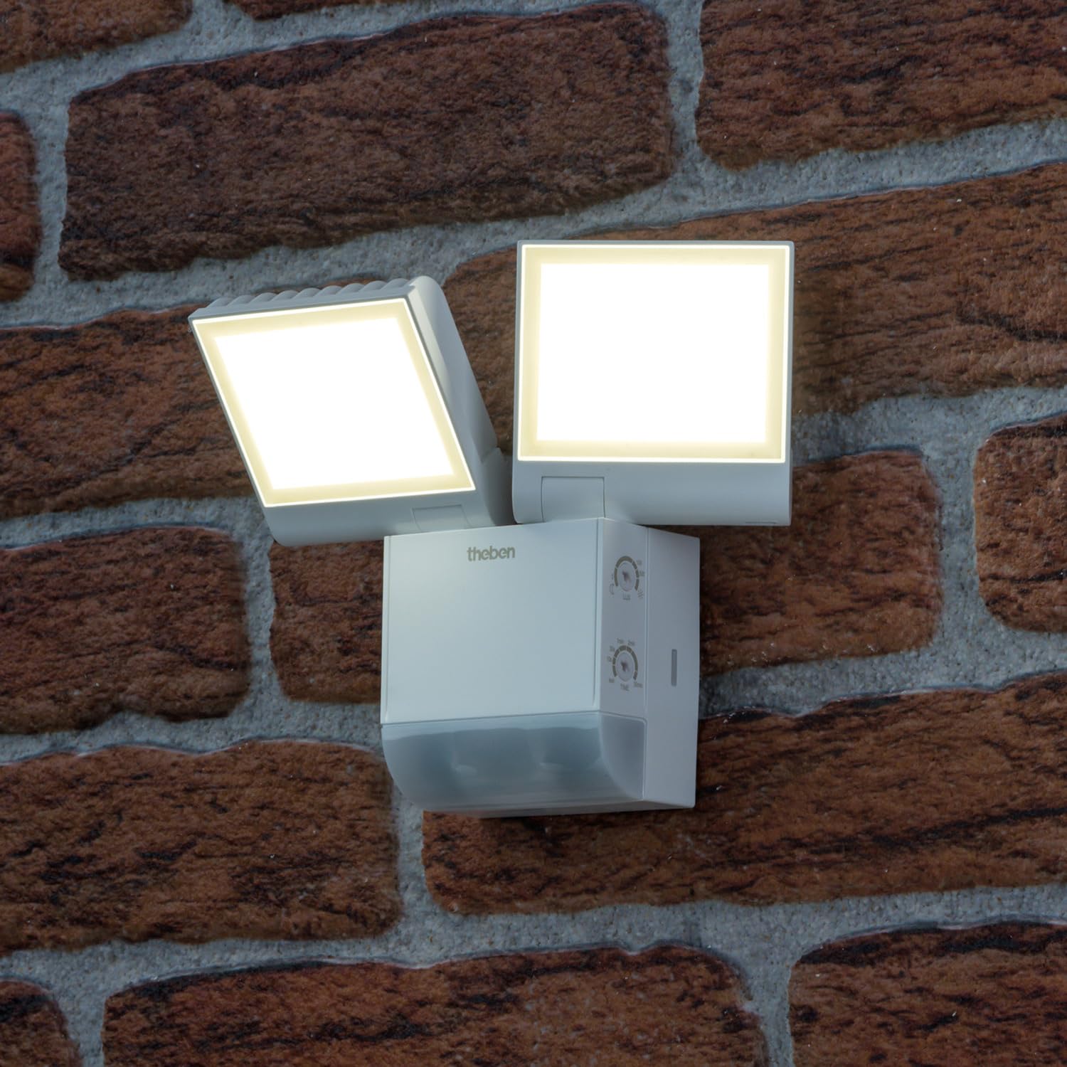 Theben theLeda S17-100 WH Projecteur LED 17W 4000K 180° 10m Blanc Détecteur de Mouvement Intégré