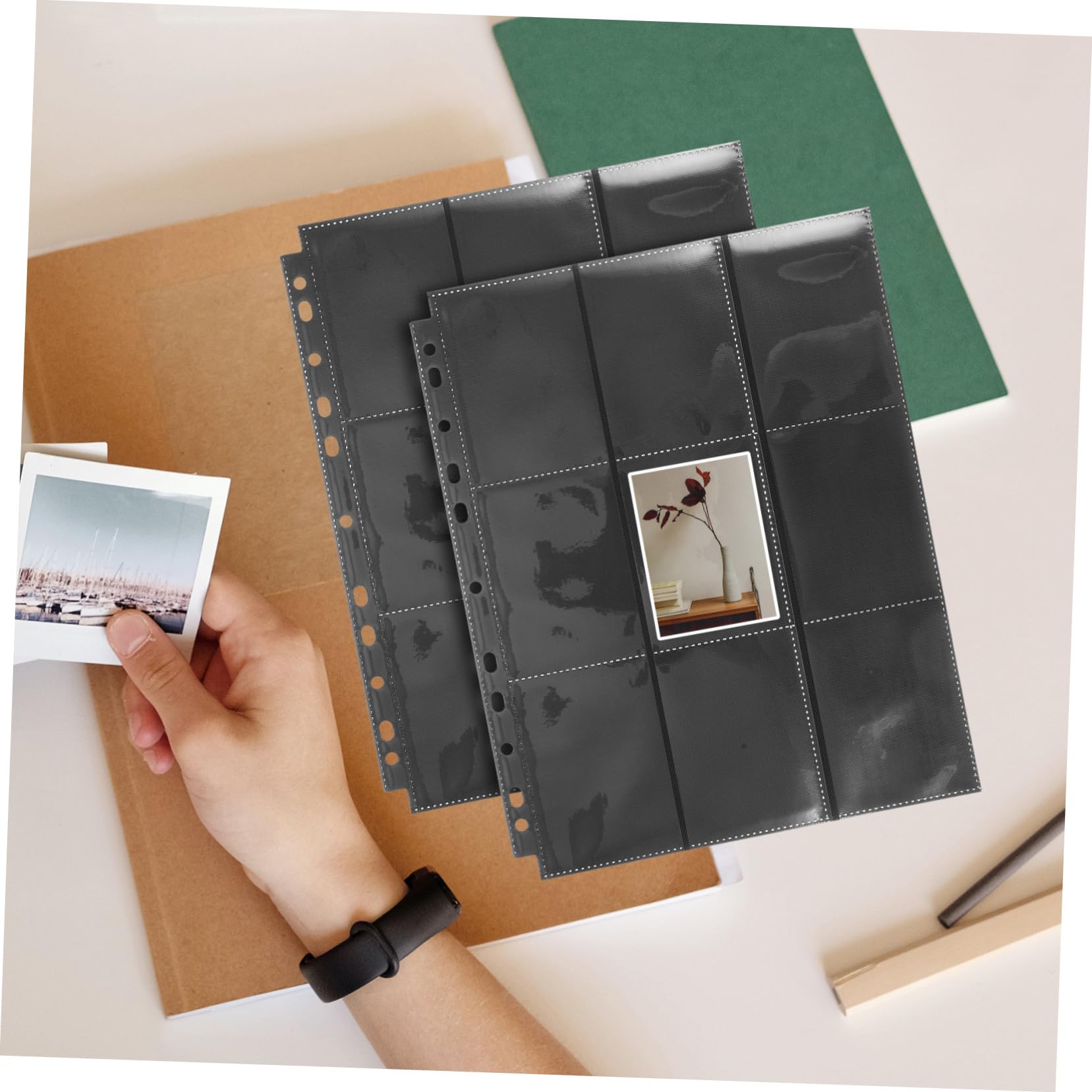 POPETPOP 50 pezzi Pagine per Album Carte da Gioco Trasparenti Nero Maniche Protettive per Carte da Collezione e Trading Card
