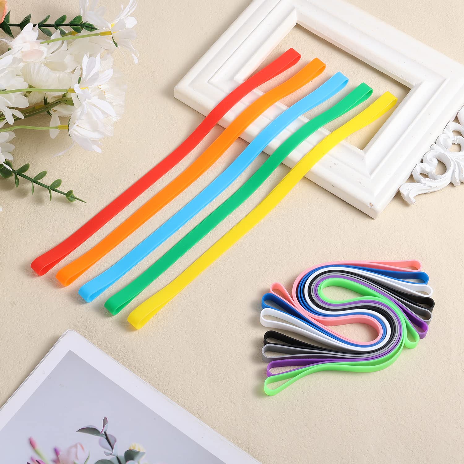 Lot de 5/8 bandes de serviette pour chaises de plage, porte-serviettes de plage, élastiques, coupe-vent, pinces pour serviette de plage, piscine, chaises de croisière, accessoires essentiels de