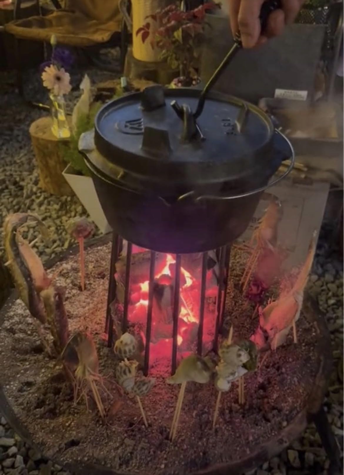 Amazon.co.jp: ロストル 五徳 大 焚き火台 原始焼きスタンド 炉端焼き