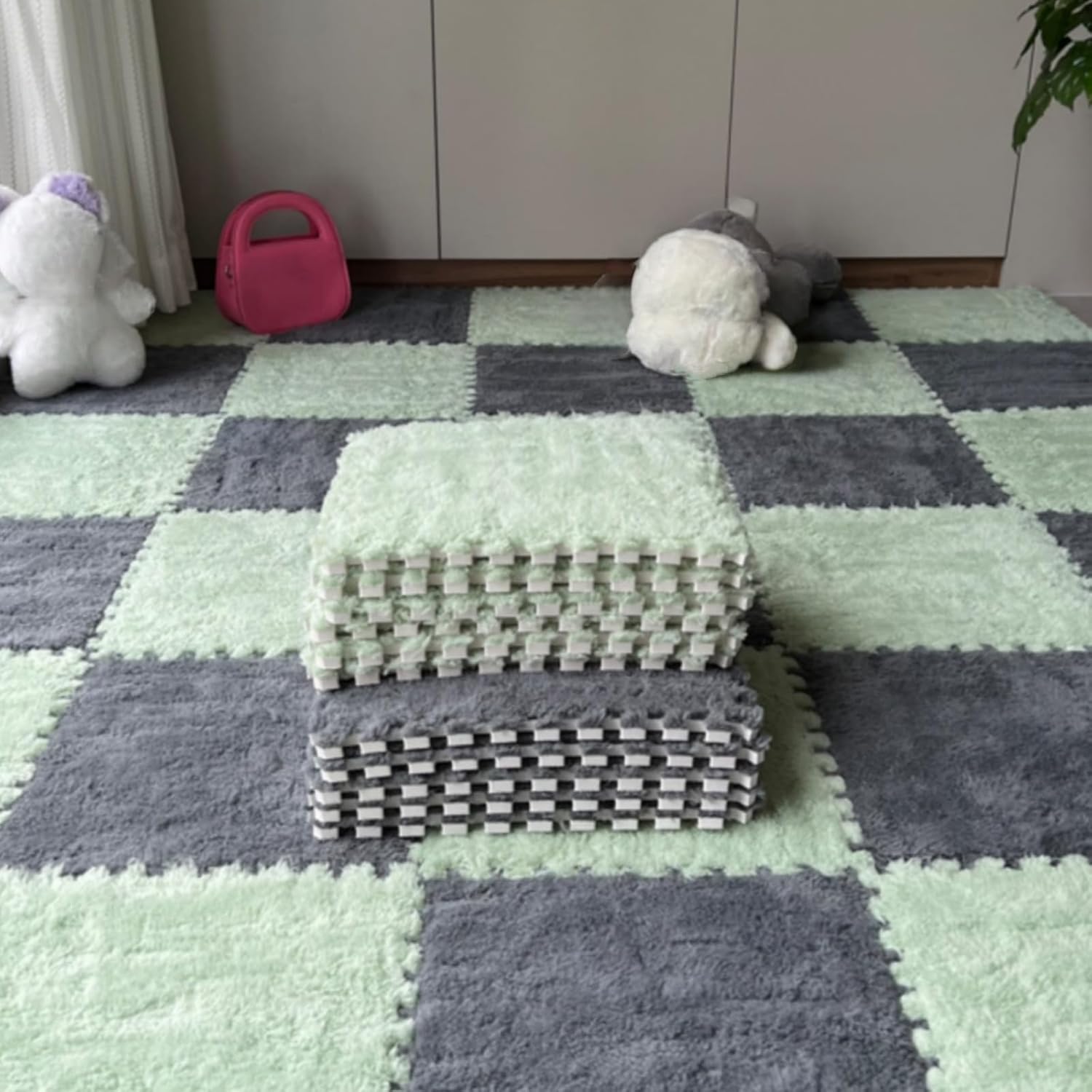 12Pcs Plush Foam Floor Mat,Plush Interlocking Carpet Tiles,Anti-Slip Square Puzzle Floor Mat,EVA Foam Area Rugs for Bedroom Playroom (White + Beige)