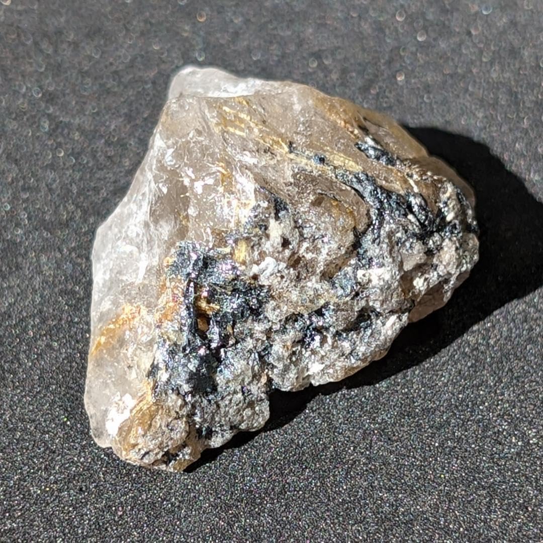 メキシコ産ハイアライトオパール　玉滴石　鉱物標本 ハイアライト 玉滴石 蛍光鉱物 原石 ハイアライトオパール