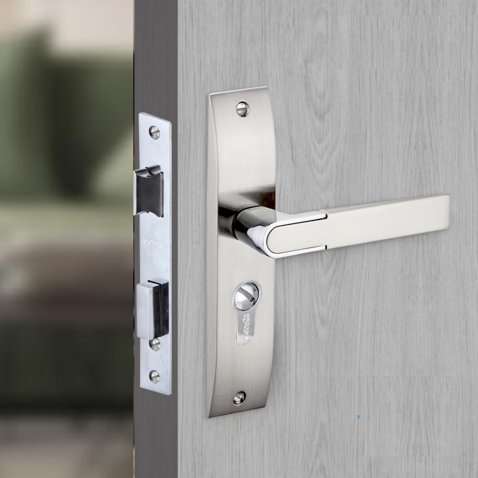 Dorset Zovi Handle On Plate 8 inch -Mortise Lock with 70 mm Coin