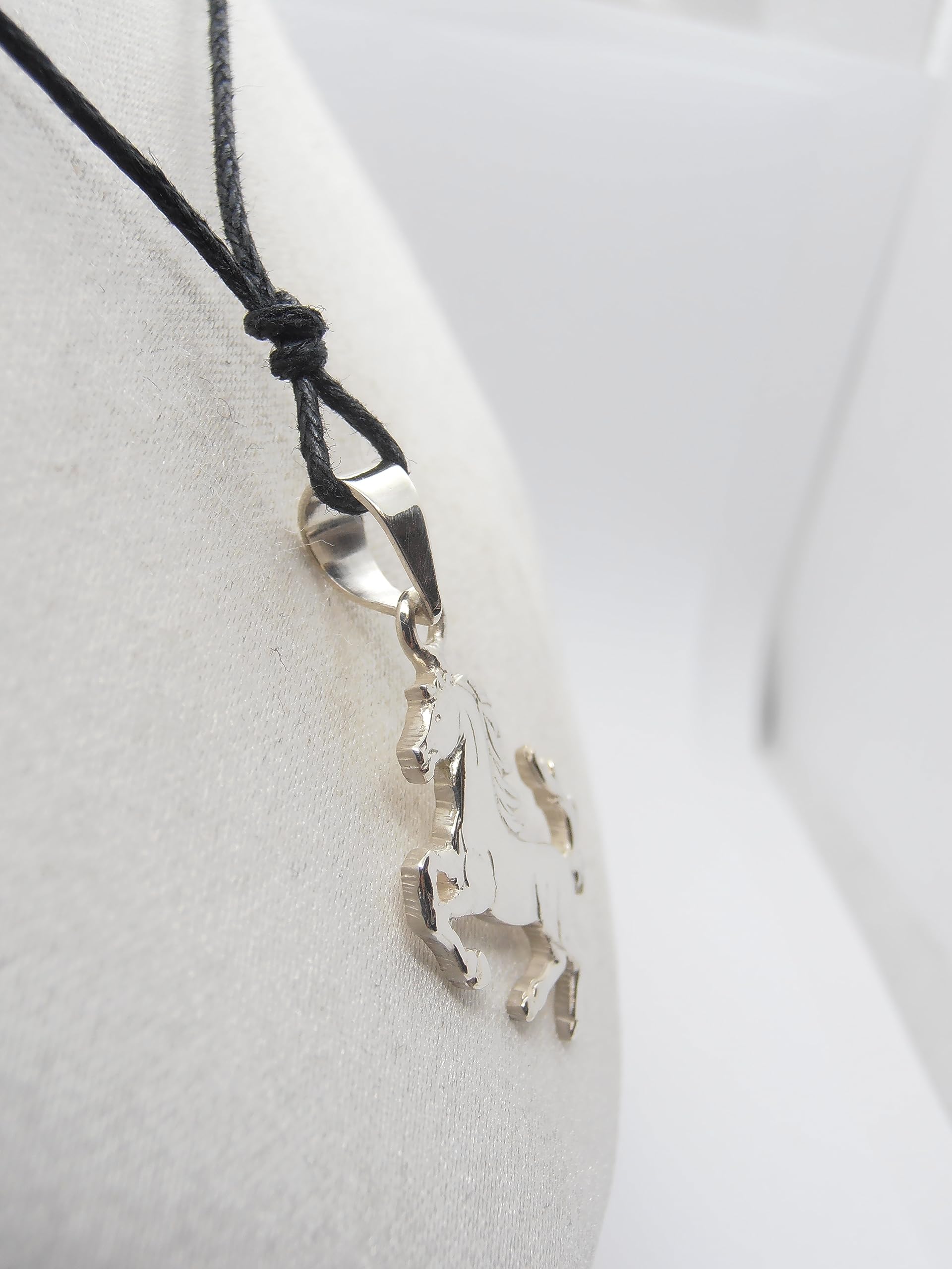 Cavallino Rampante : Ciondolo in Argento 925 - Cavallo - Scuderia - stemma - simbolo - logo - pendente -