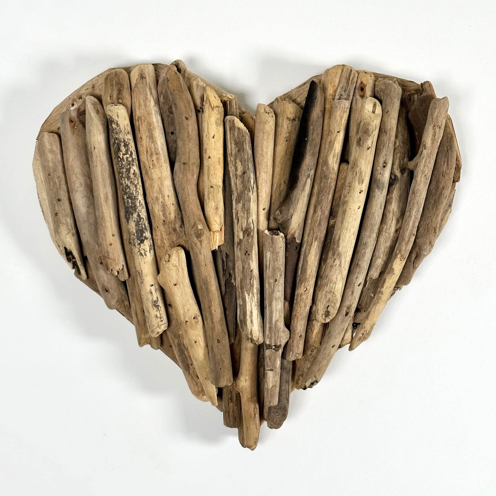 Darthome Driftwood Wall Heart Sculpture 30cm x 25cm Hanging Natural Rustic Home Decor Plaque
