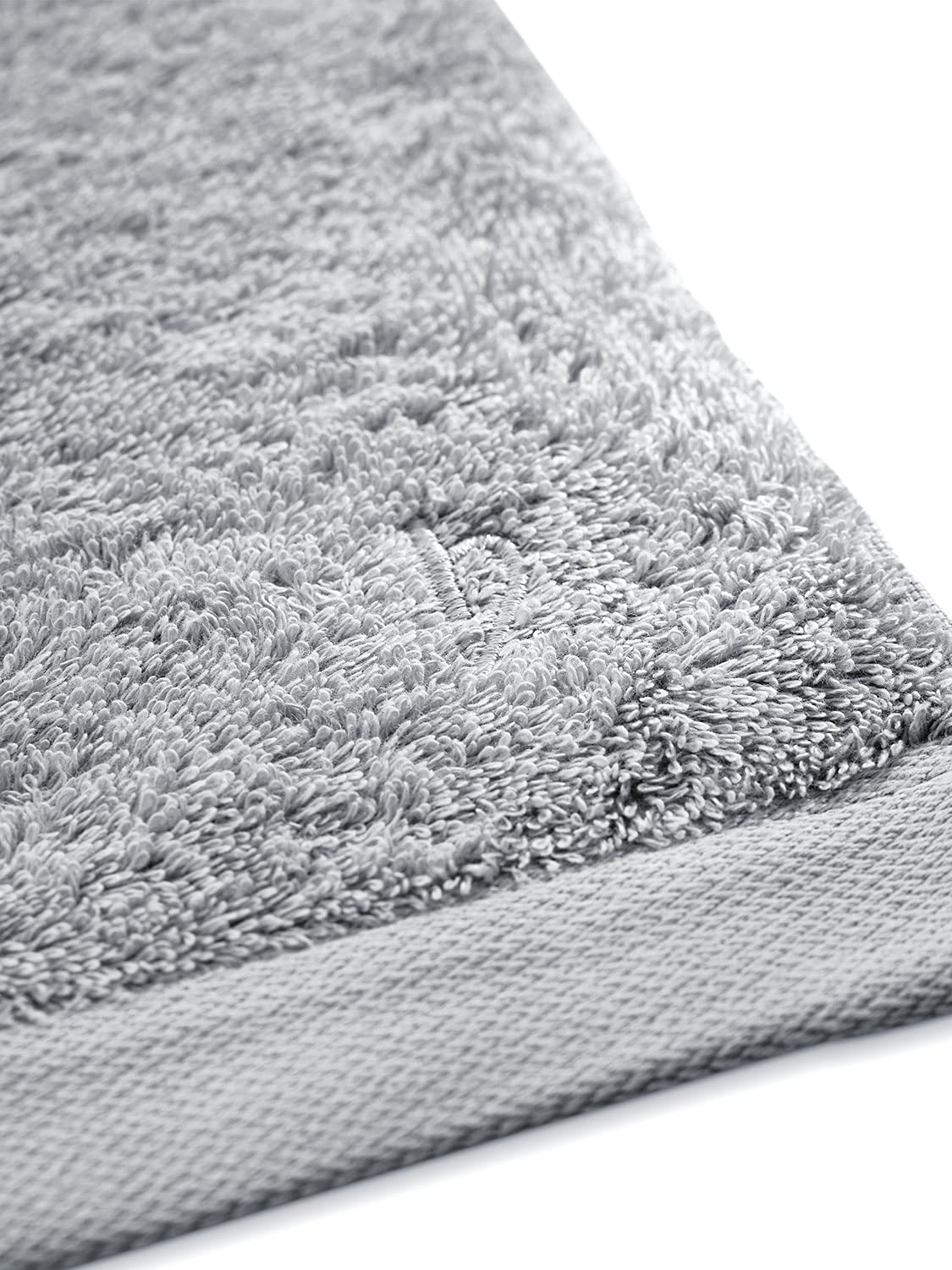herzbach home Set de 2 Serviettes de Bain Premium 70x140 cm (Gris Argenté) - Grandes Serviettes Douces, absorbantes et Haut de Gamme - 100% Coton Naturel