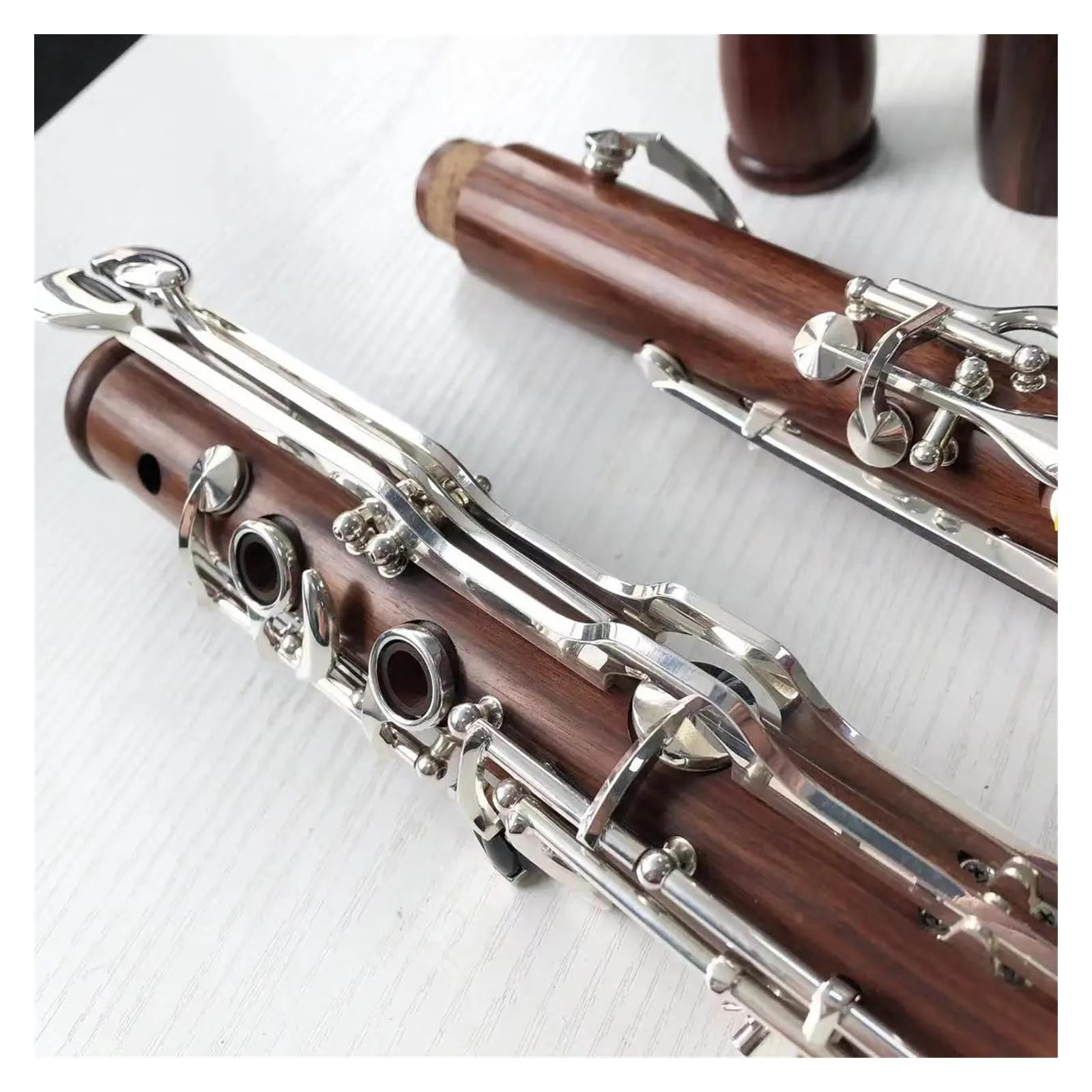 clarinetto Clarinetto professionista che suona il clarinetto G