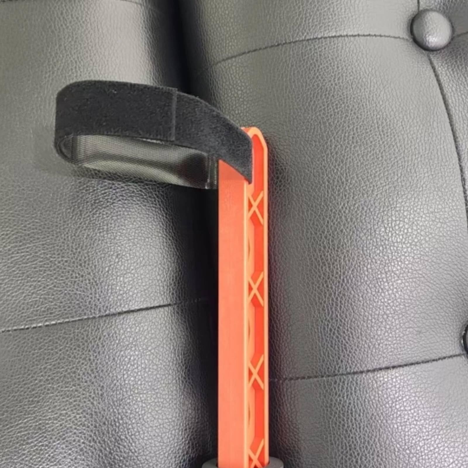 Milageto Entrenador de Swing de Golf Dispositivo de Entrenamiento Herramienta de Práctica Guía de Postura con Curvatura Ergonómica y Apoyo al Movimiento, Rojo