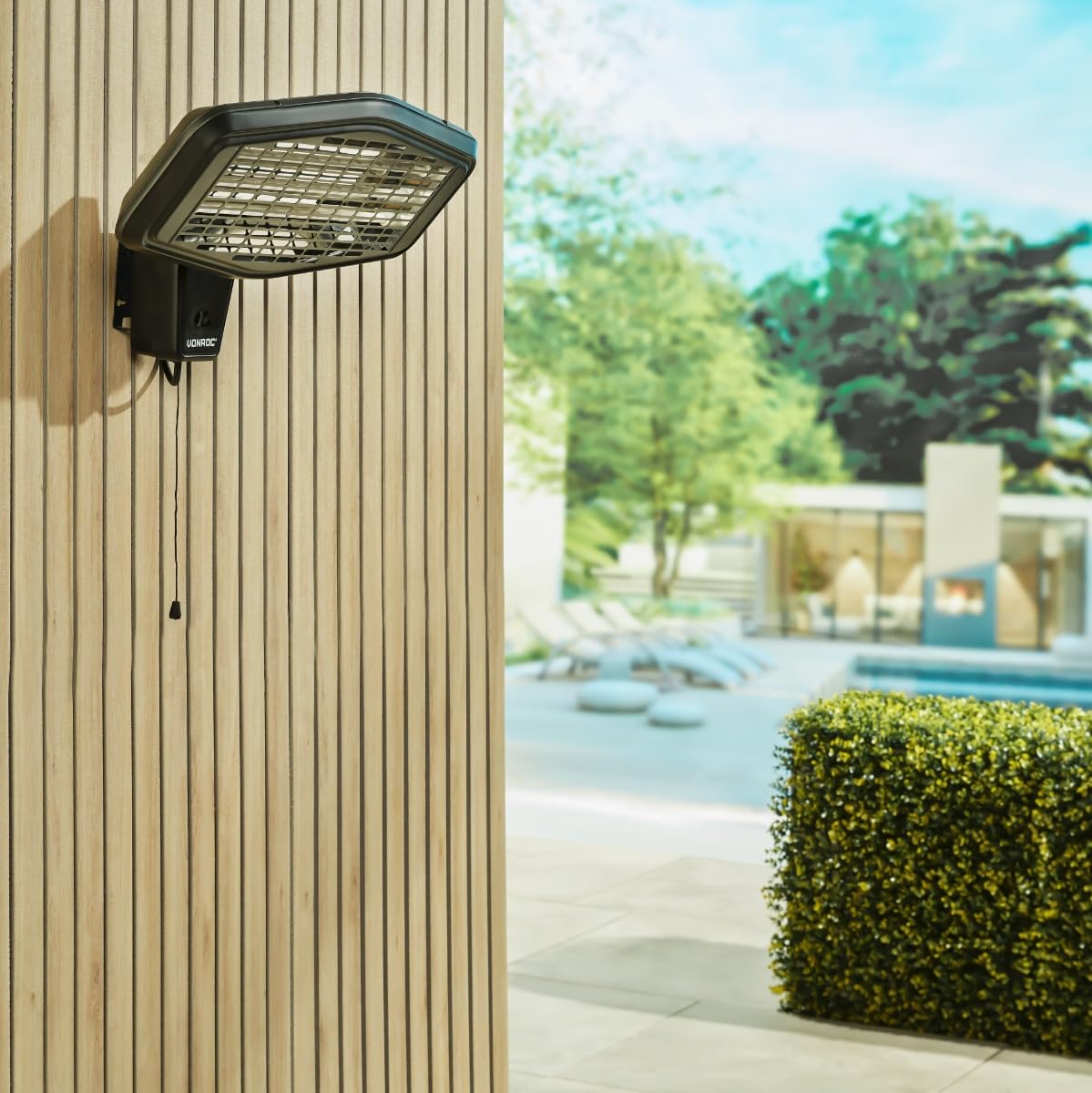 Calefactor de Infrarrojos VONROC Amiata 2200W – 3 Niveles de Calor, Montaje en Pared, IP34 Resistente a Salpicaduras, Rápido Calentamiento en 20s, Ideal para Terrazas y Porches