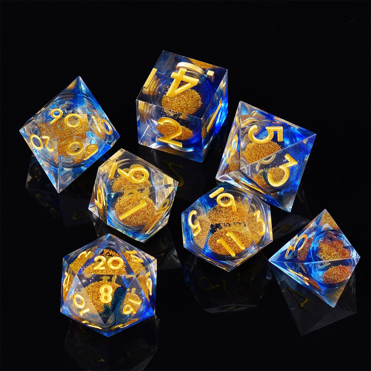 Sarini 7-teiliges Würfelset mit Flüssigkern und Kunstharz,scharfe Kanten,polyedrische DND-Würfel für Dungeons and Dragons,RPG,MTG-Tischspiele (Goldblau) - Image 2