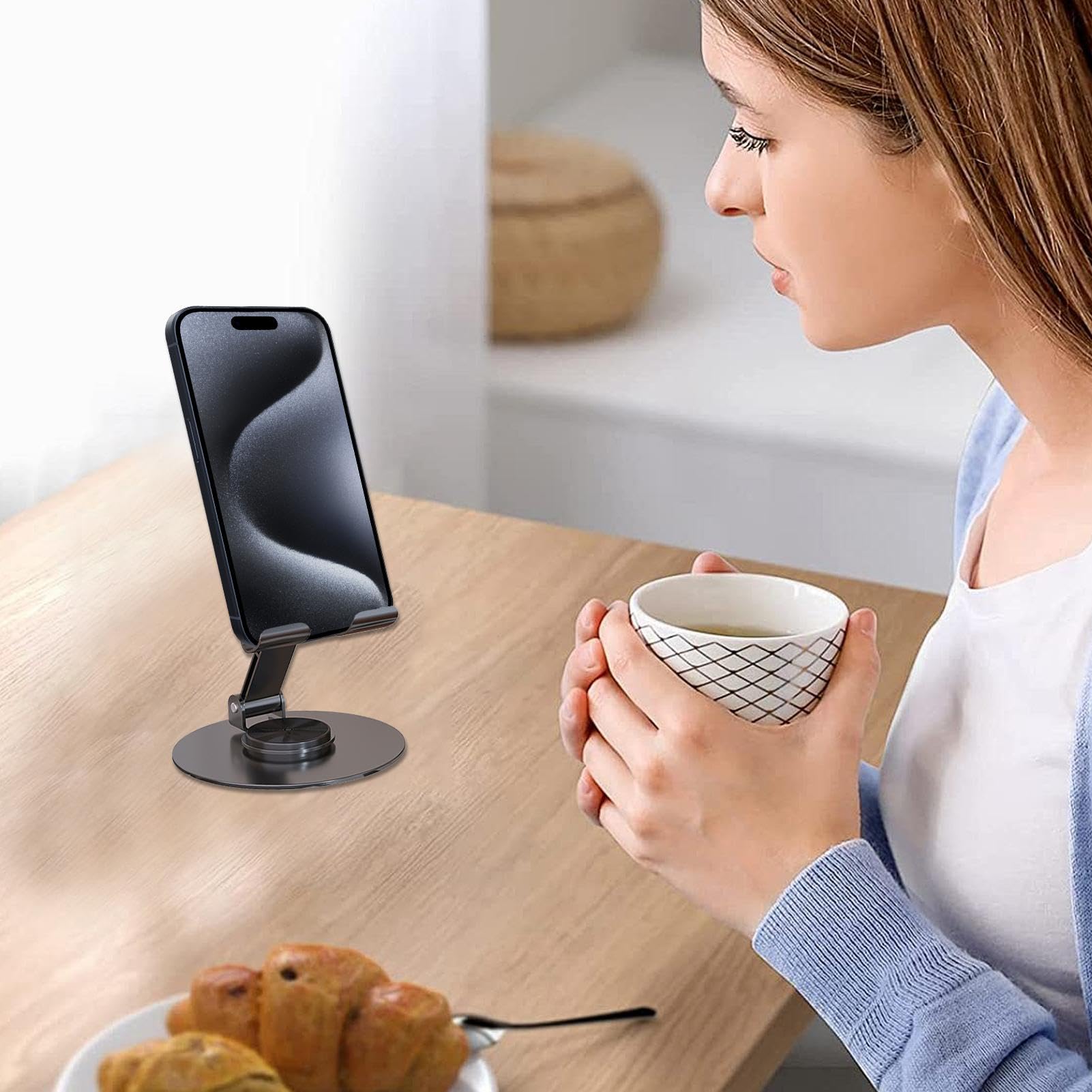 Supporto da scrivania con braccio inclinabile e orientabile con altezza regolabile per monitor con portata 6,5kg e VESA fino a 100x100mm, nero - Supporti monitor - Monitor e Display