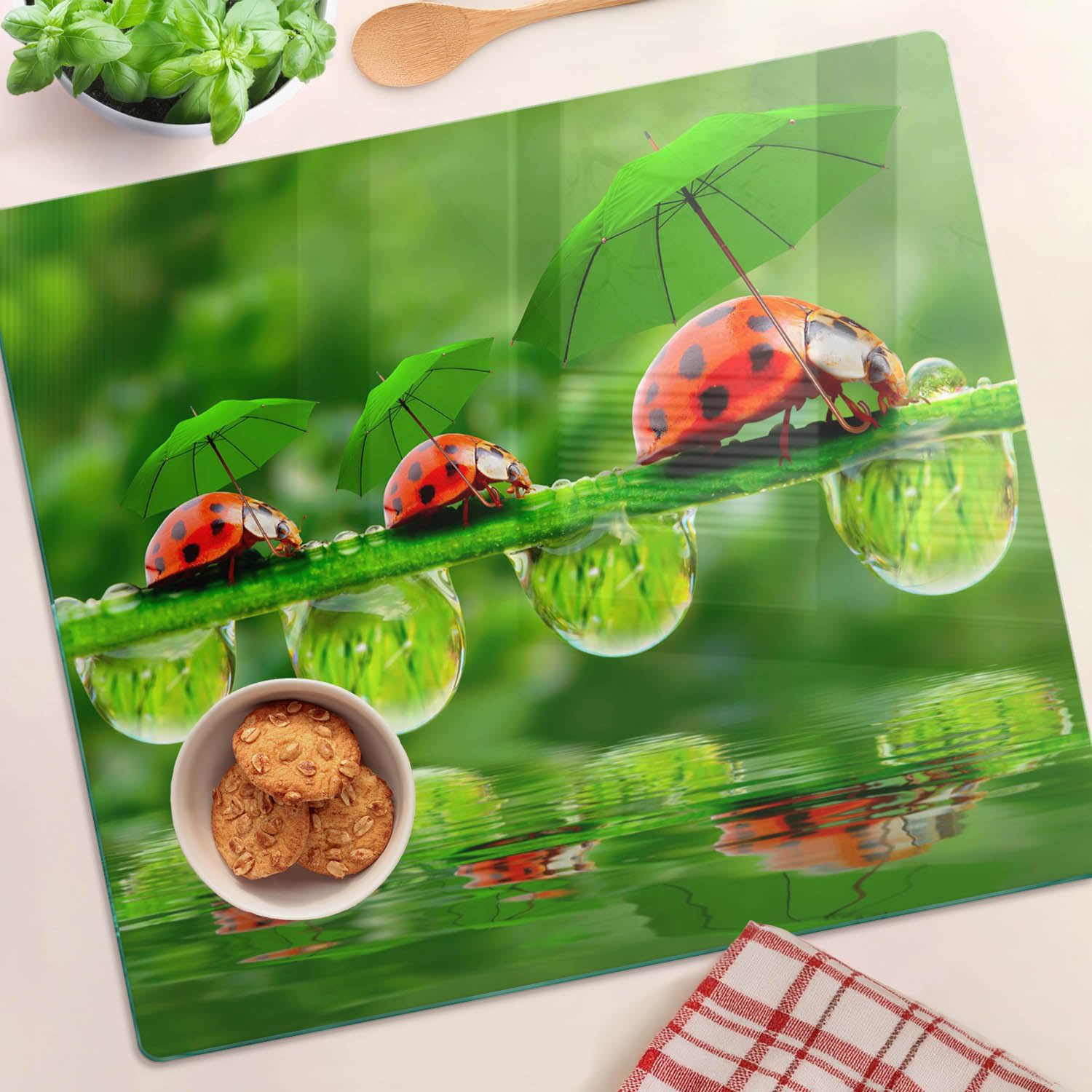 Planche à Découper 60x52 cm Pieds Antidérapants Symétrique Avec Impression Bords Polis Modernité Résistant à la Chaleur Contact Alimentaire Décoration - Coccinelle