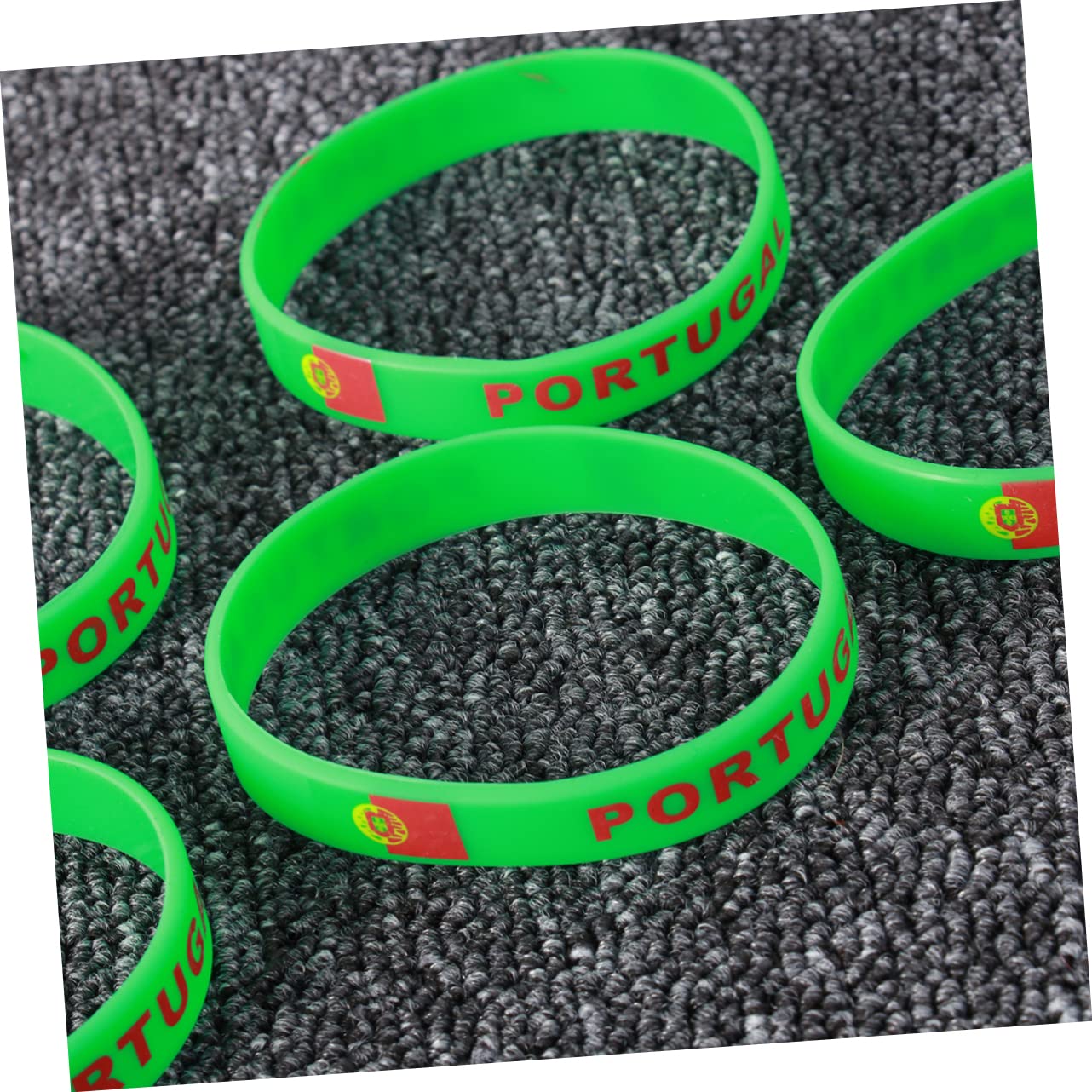 GRIRIW 5Pcs Country Flag Printed Silicone Wristband for Sports Games Comfortable Bracelets for Football Matches Portugal Flag Design Durable Stylish Sports Accessories