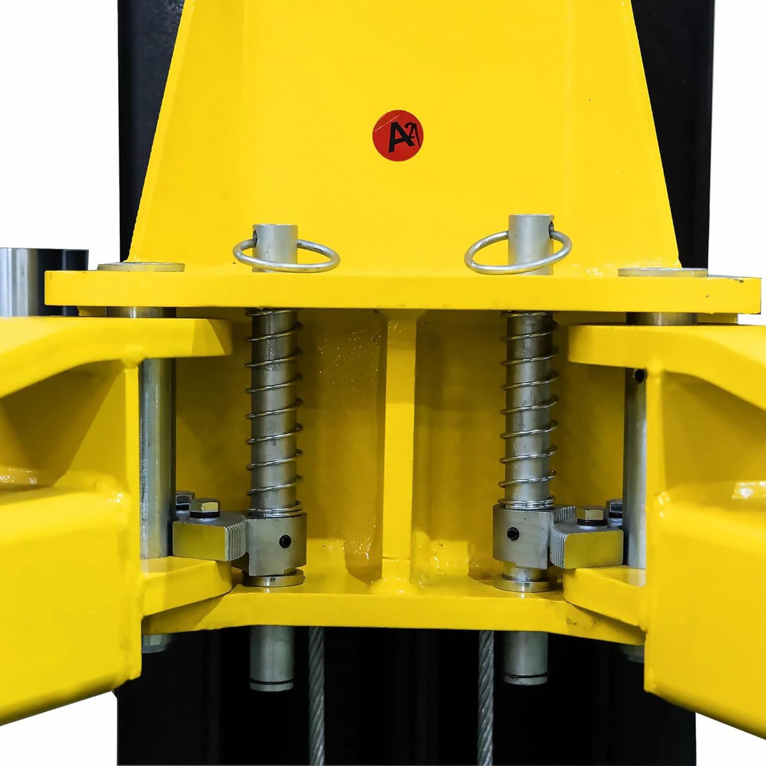 Close-up of APlusLift AP-12SR arm locking mechanism