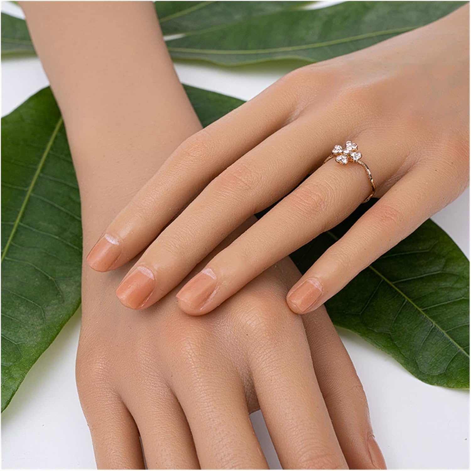Silicone Manicure Practice Hand Model with Joints Bendable Matching Nail Piece Prosthetic Silicone for Nail Art Training (Color : One Pair of feet)