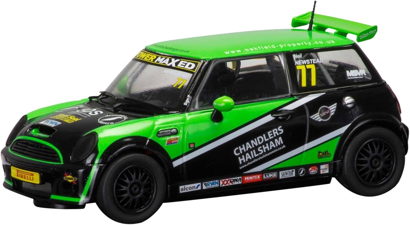 Scalextric C3743 BMW Mini Cooper S Chandler's Hailsham Challenge 2015 Slot Car (1: 32 Scale)