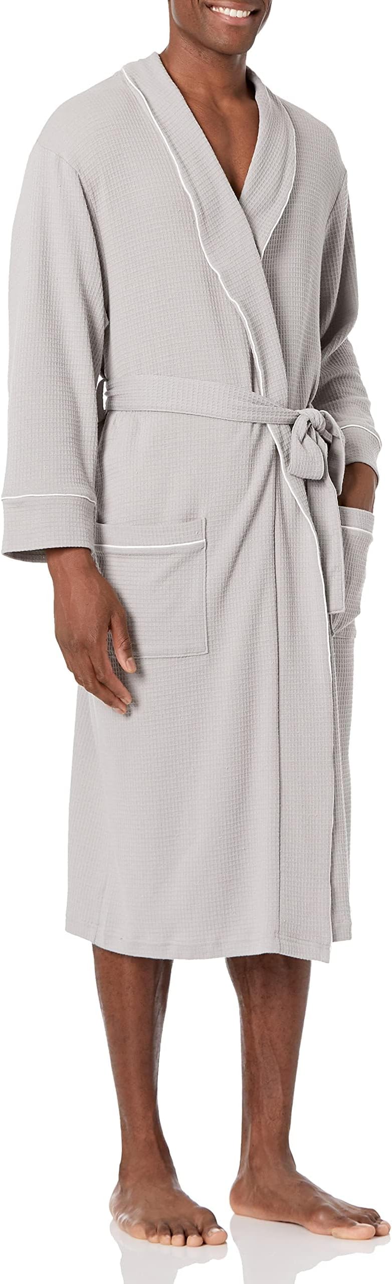 Amazon EssentialsMen's Lightweight Waffle Robe (Available in Big & Tall)