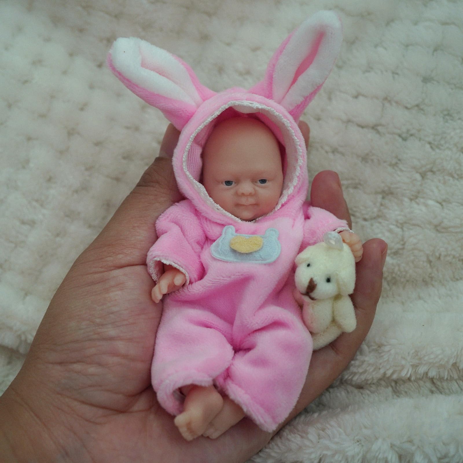 4.5 Inch Mini Reborn Baby Dolls ，Silicone Baby Girl Sarah,Tiny Silicone Baby Dolls ，Mini Realistic Newborn Baby Dolls Silicone Full Body Stress Relief
