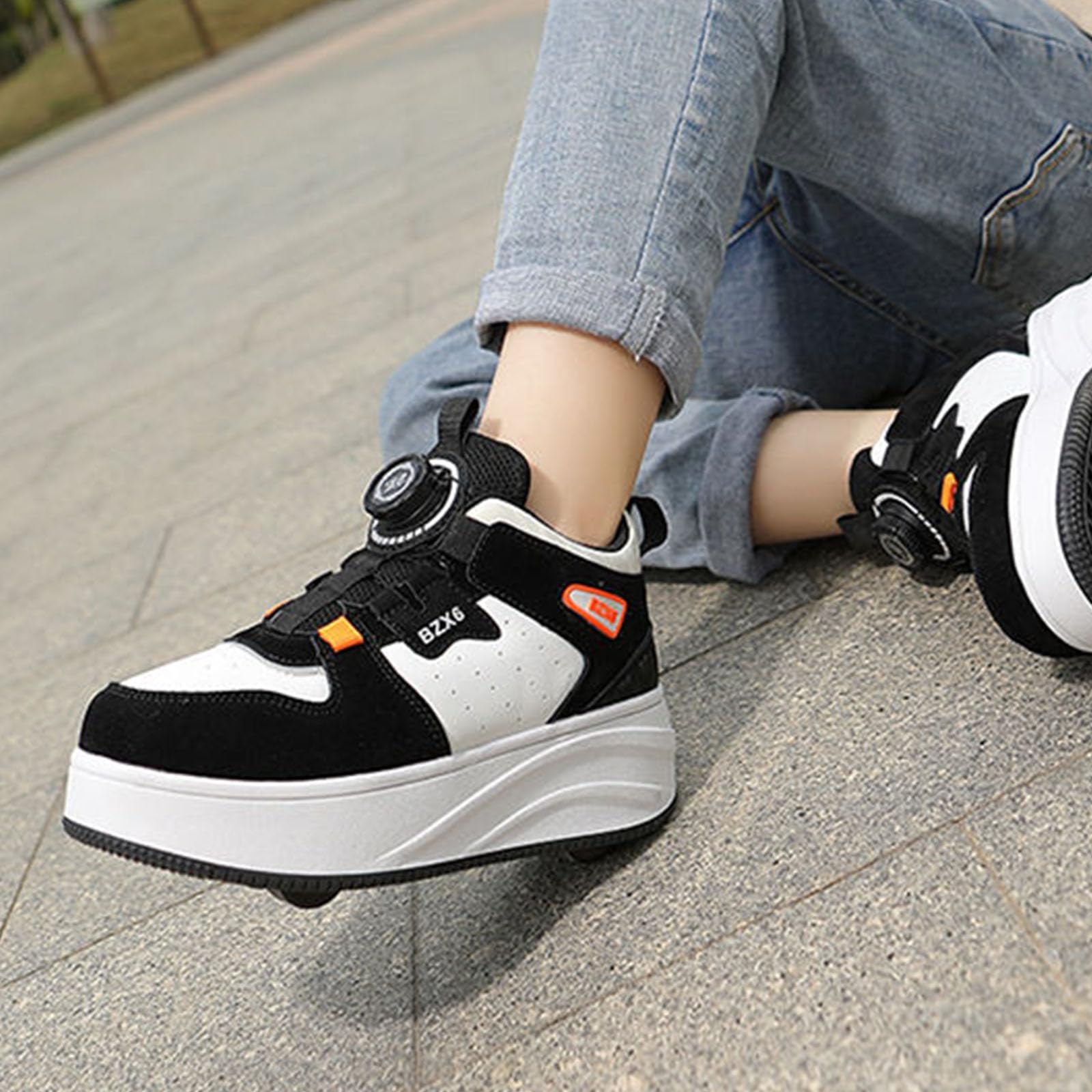 Surwin Schuhe mit Rollen Kinder Mädchen Jungen, Drehschnalle Halbhoher Turnschuhe mit 4 Rollen Rollschuhe Schuhe Skateboardschuhe Roller Skate Shoes Rollschuhe Sneaker