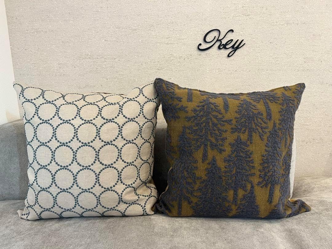 ミナペルホネン ハンドメイドクッションカバータンバリン ベージュx