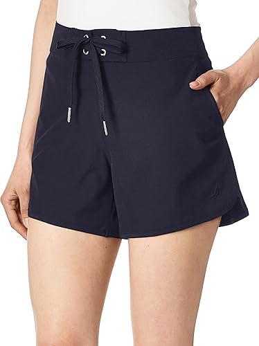Miniatura 2 de Nautica Pantalón corto estándar sólido de 4 12" Core Stretch para mujer con cordón ajustable en la cintura