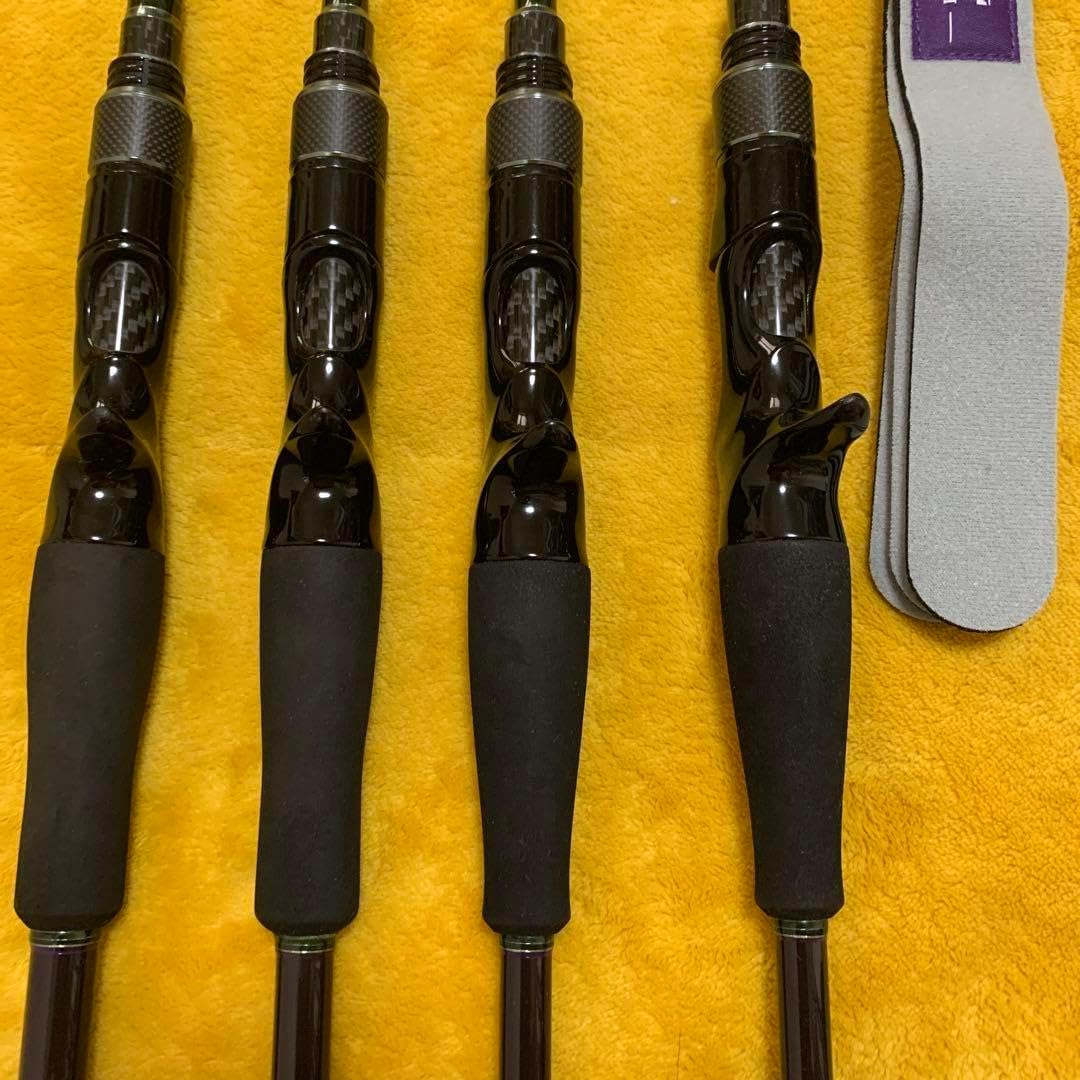 メガバス ヒューガ 極 4本セットメガバス ヒューガ 極美品 4本セット