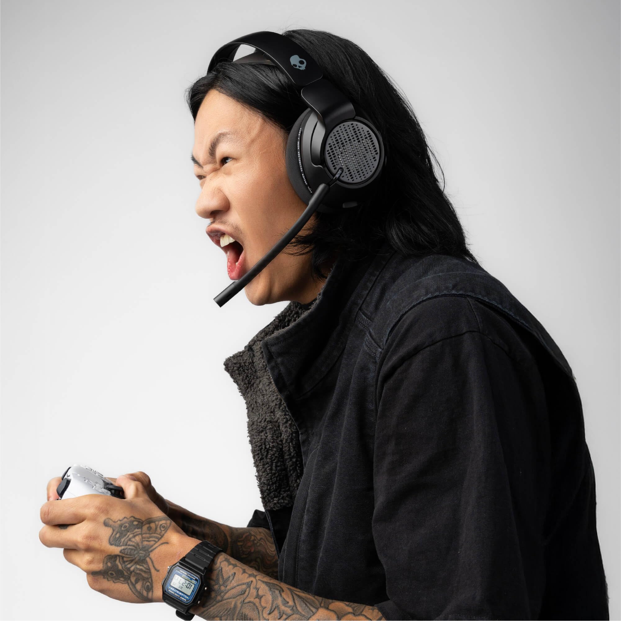 Skullcandy Crusher PLYR 720 Wireless Gaming Headset, Ultimate Immersion and Comfort, THX Spatial Audio and Multi-Sensory Bass, Removable Mic, PC, PlayStation, Nintendo, Multi-Platform - Digi-Black