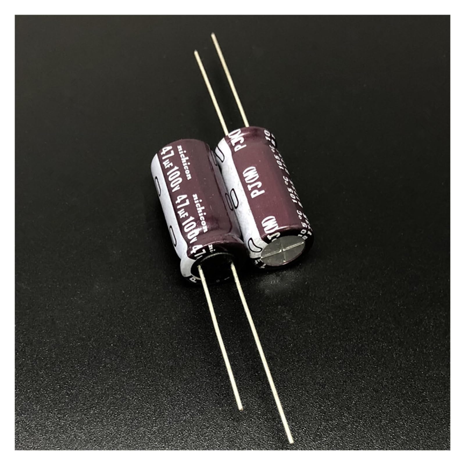 Condensateur 47uF 100V en aluminium idéal pour la réparation d'alimentation de téléviseur et audio