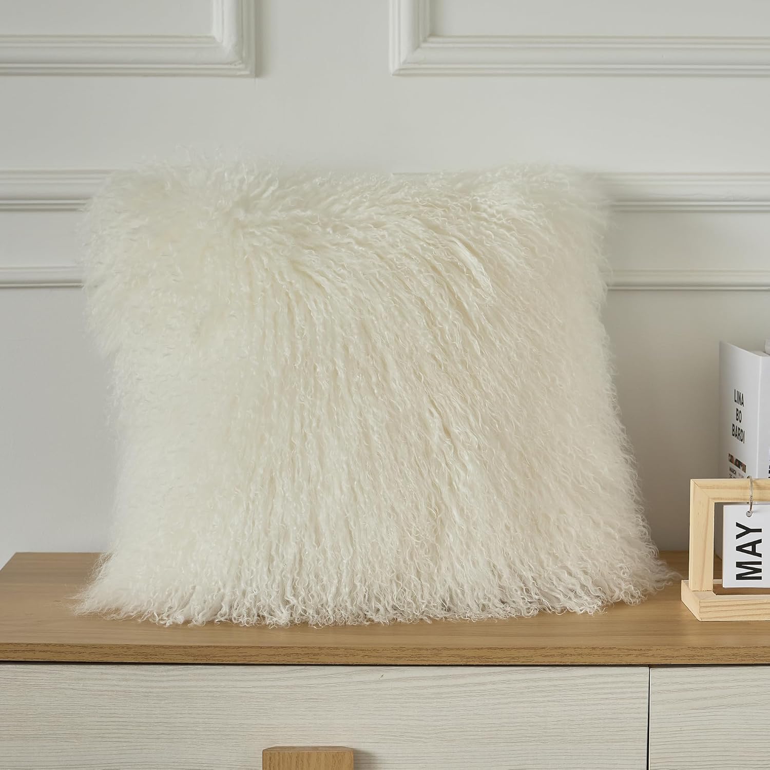 Louis Donné 15.8''x15.8'' Real 100% Australian White Wool Luxury Pillow Cover - Super Soft Plush Fluffy Fur Decorative Accent Cushion Case for Sofa, Couch, Bed, Living Room, Bedroom, Cafe, Home Decor