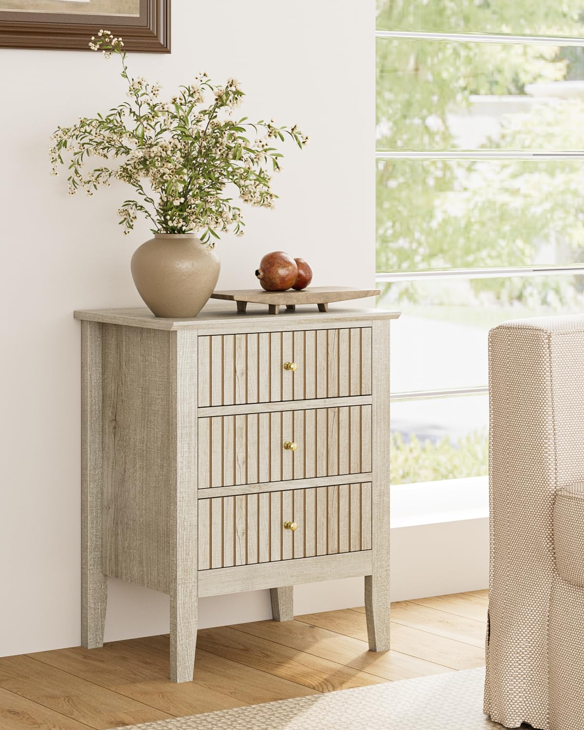 HEYZOEY Bedside Table with 3 Drawers, Vintage Bedside Cabinet, Wooden Side Table with Storage, Retro End Table for Bedroom, Living Room and Home Office(Grey Oak, 17.8 x 13.3 x 24 in)