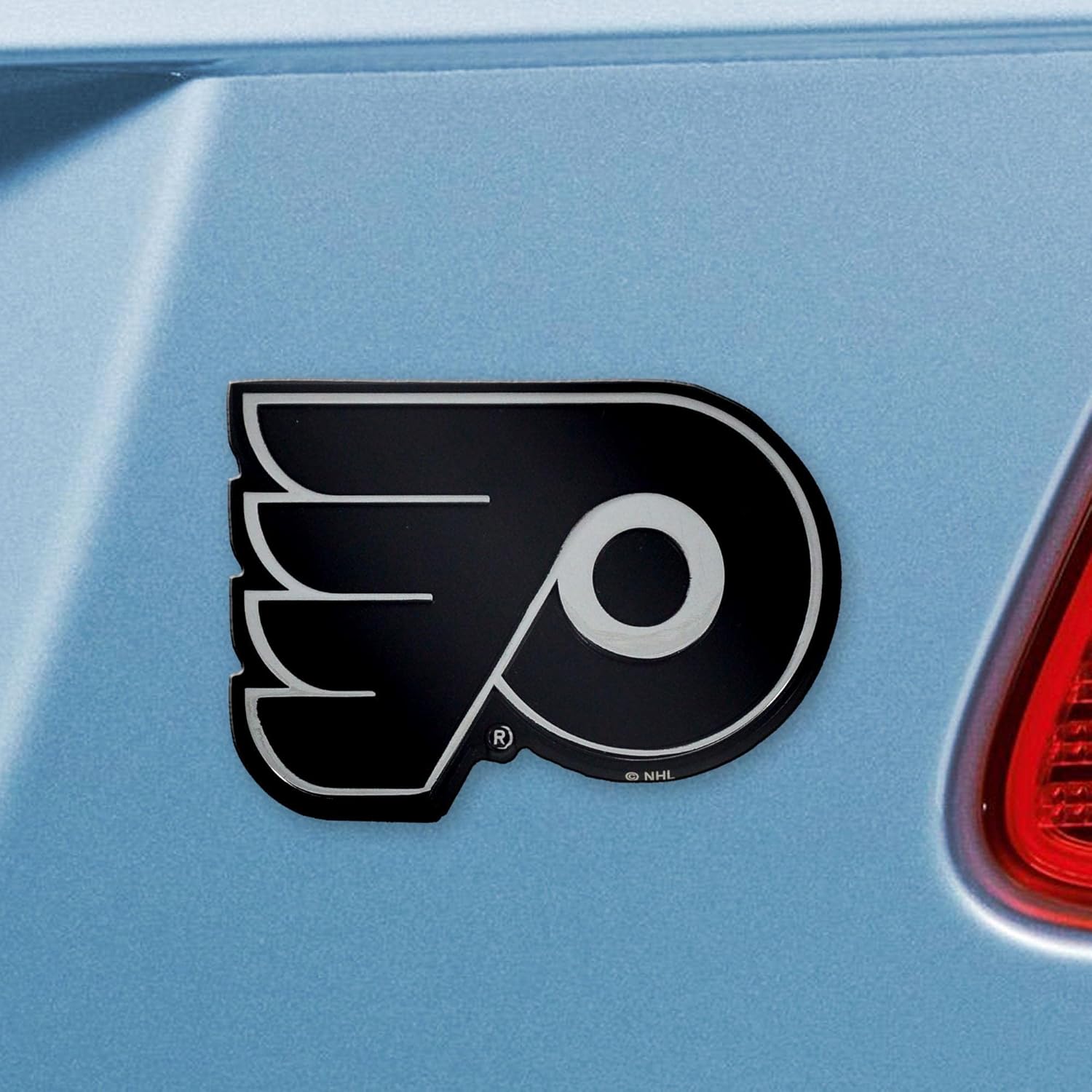 FANMATS 14884 Philadelphia Flyers Emblem,2.2"x3.2"