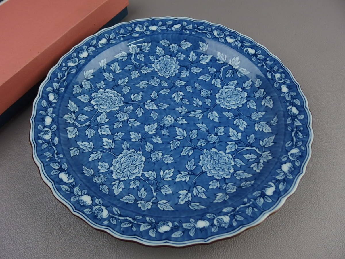 Amazon.co.jp: たち吉／橘吉 染付輪花 大皿 30cm : ホーム＆キッチン