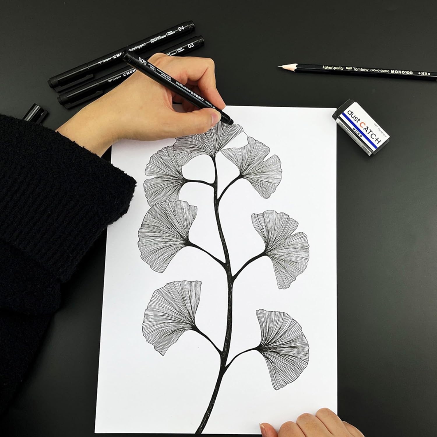 Tombow MONO Drawing Pen Fineliner - Water and Light Resistant - 0.05-0.8mm - Black Ink - Pack of 8 In Envelope Gift Packaging