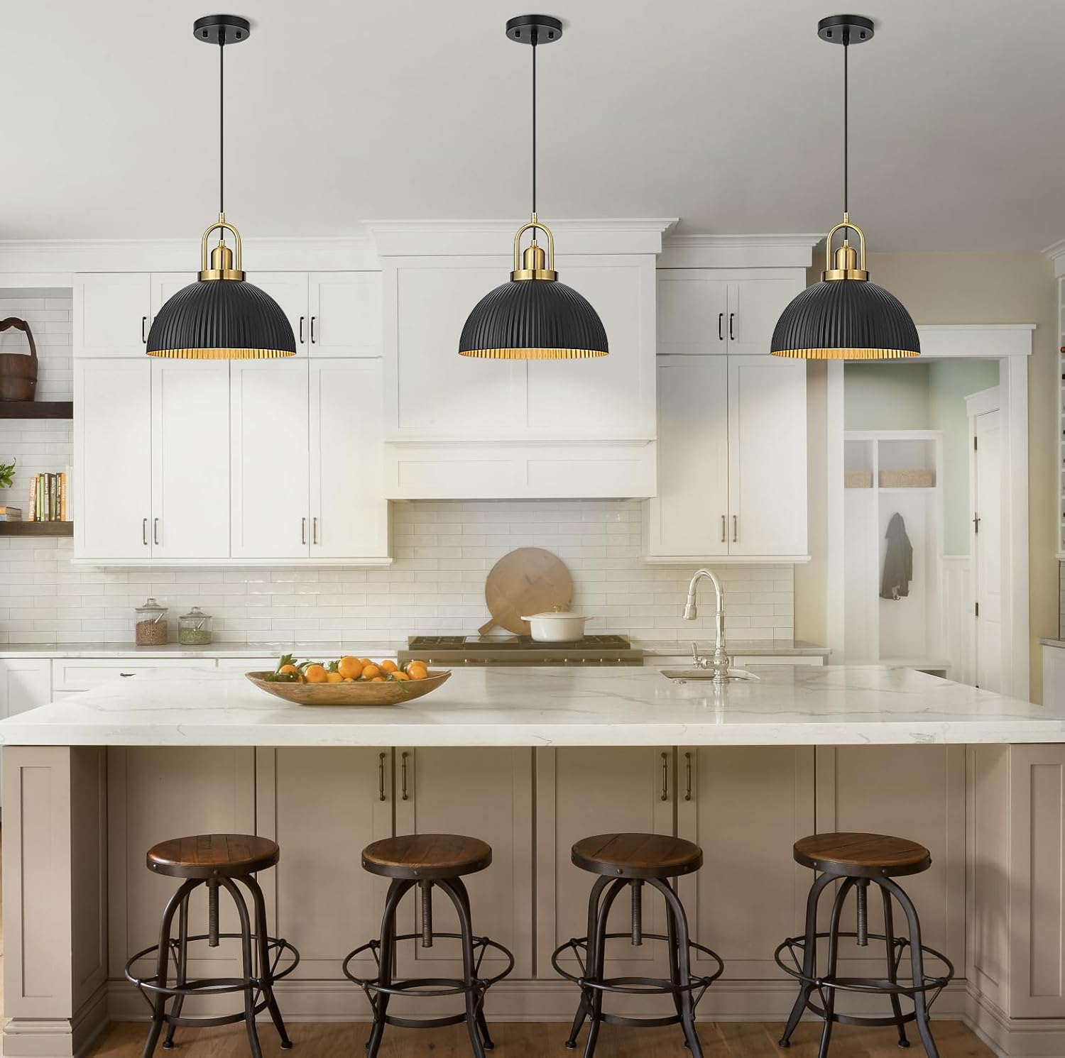 AoMck Pendant Lights Kitchen Island, Black Metal Farmhouse Pendant Light Fixtures, 11.8" Industrial Modern Hanging Pendant Lights for Kitchen Island Dining Room Bedroom Cafe bar (Black/Glod, 1 Pcs)