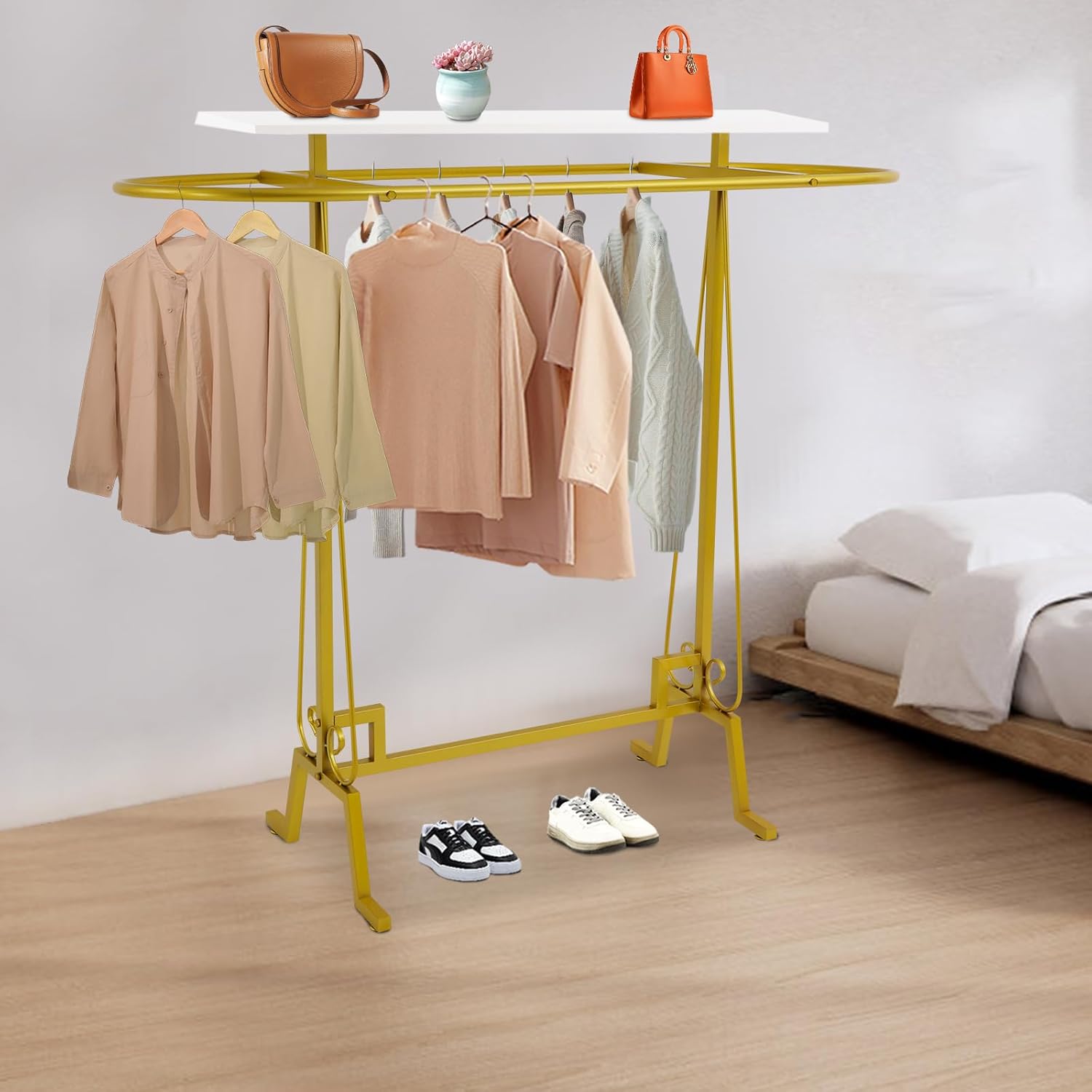 Retail store fixtures and equipment/display racks,59x19.6x55.1in golden oval clothing display rack