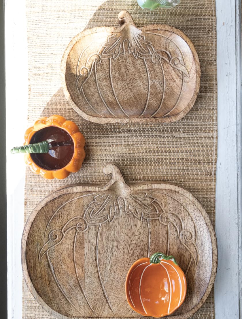 Boston International Tablett aus Mangoholz, dekorativ, 34,9 x 27,3 cm, gravierter Kürbis