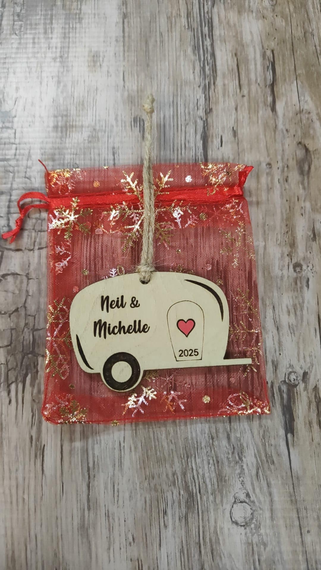 Fsss Ltd Brown Caravan Christmas Personalised Engraved Birch Plywwod Bauble Sign Gift Merry Christmas Tree Xmas Decoration