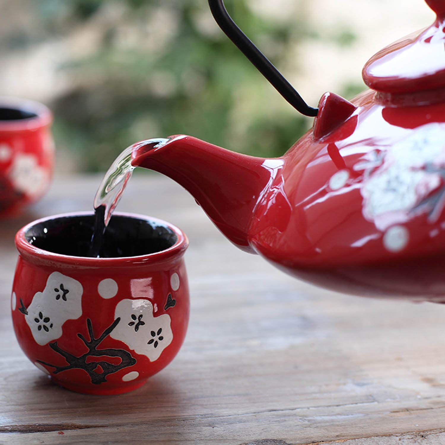 Red Floral Design Handmade Enamel Ceramic Teapot with Infuser and