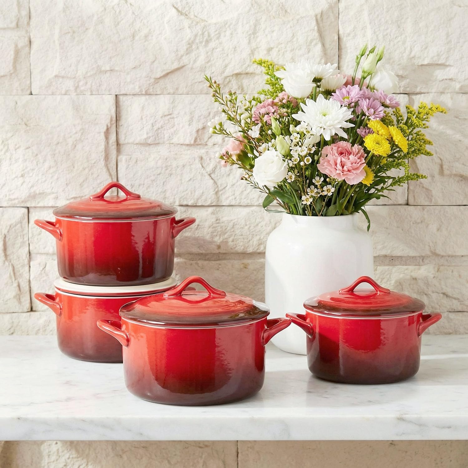 Juego de mini cocotte de cerámica, cacerola pequeña de 17 onzas con tapas y asas, moldes individuales para hornear, aptos para horno, microondas y lavavajillas (interior blanco exterior