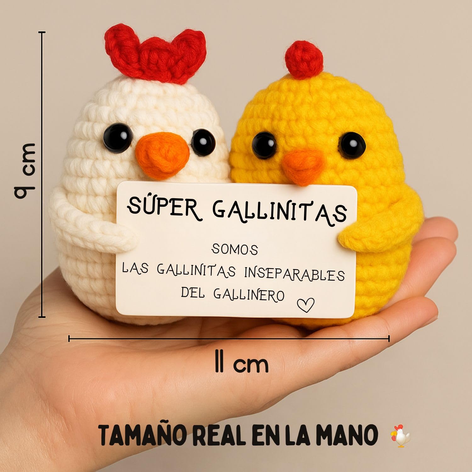 Super Gallinitas© | Regalo Original para Amigas | Idea Sorpresa Colega Companera Mejor Amiga BFF | Cumpleanos Fiesta Secret Santa Pascua | Peluche Hecha a Mano| Divertido & Cute | Amistad Inseparable