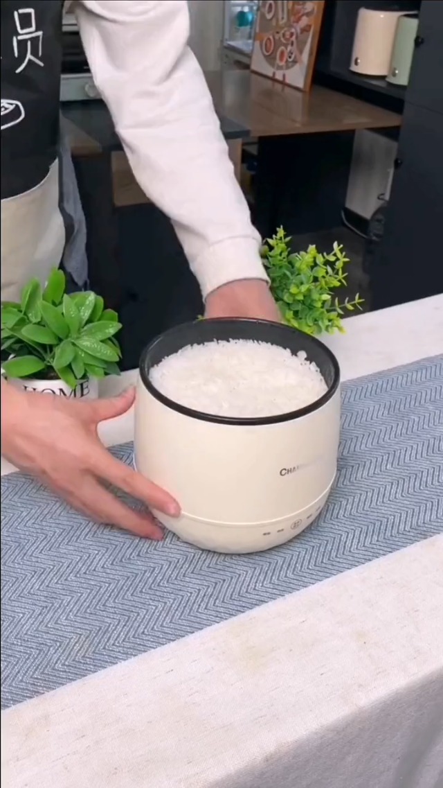 Amazon | 炊飯器 2合炊き 一人暮らし 炊きたて 小型炊飯器 炊飯器 3合