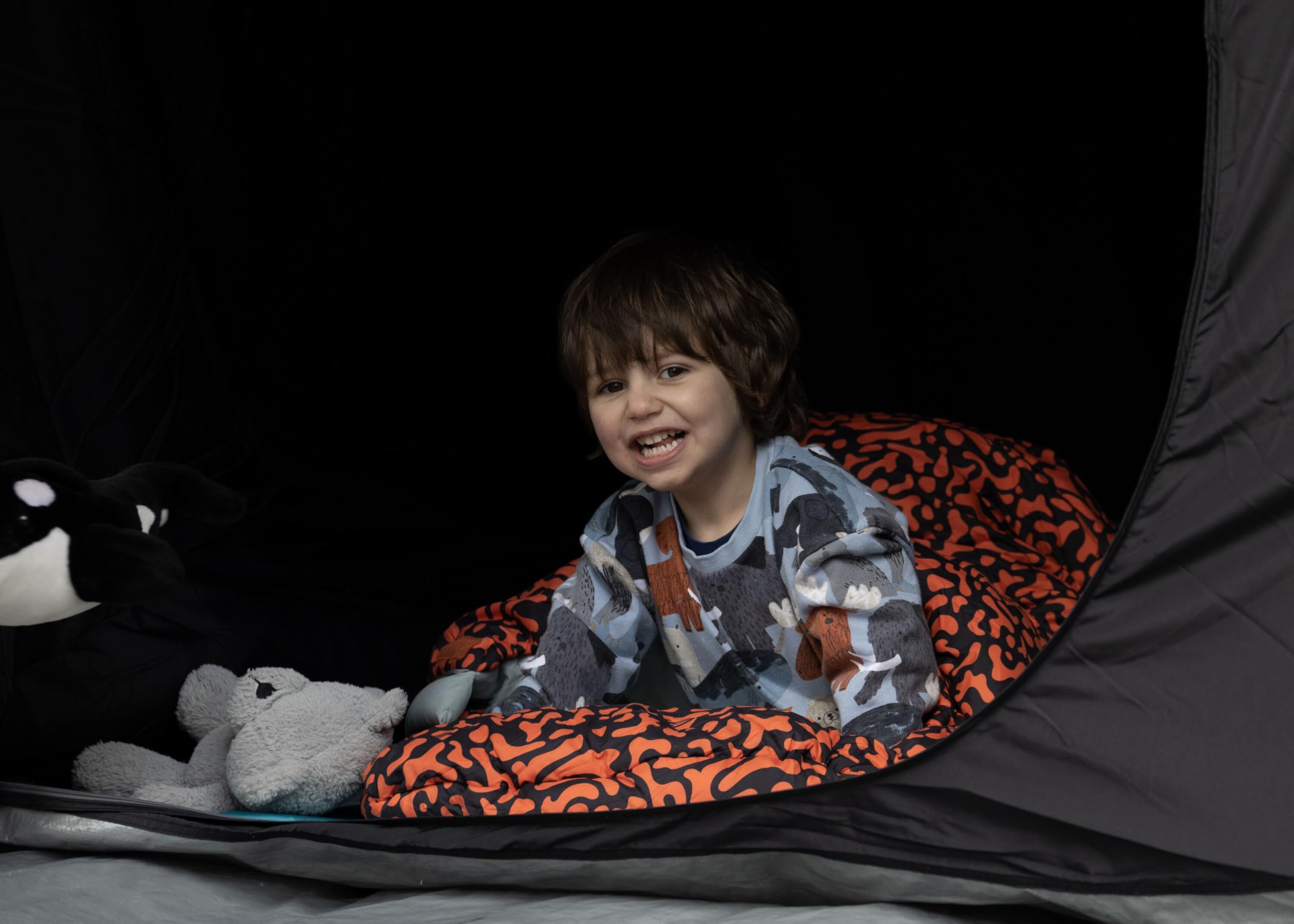 Vango Stellar Junior-Schlafsack mit geformter Kapuze, isoliert, weiches, glattes Polair-Futter und Schale, Reißverschlussschutz, doppellagige Konstruktion für zusätzliche Wärme, ideal für Kinder