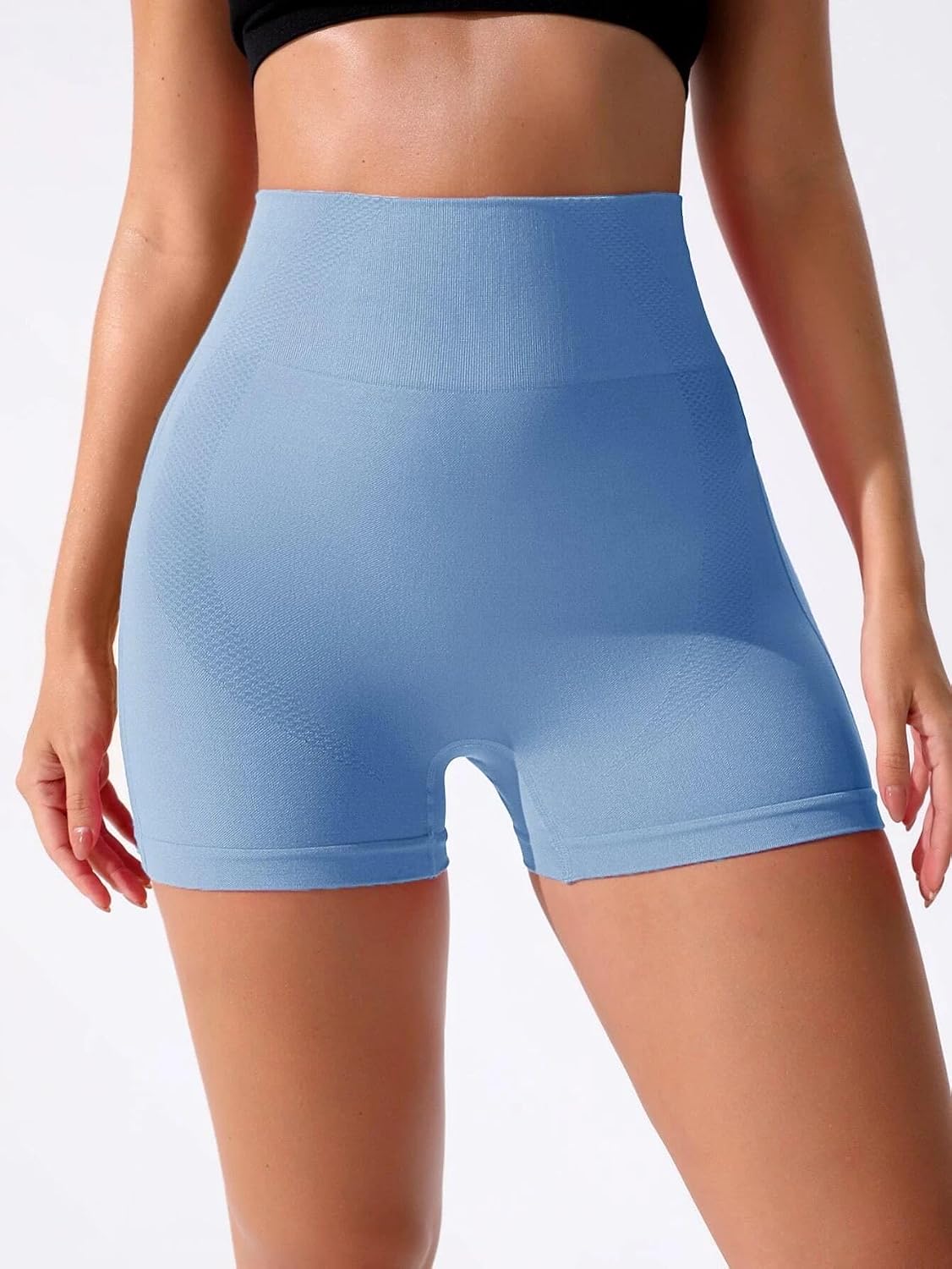 Women‘s 4 Piece Workout Shorts Seamless Scrunch Athletic Control Ruched image 2